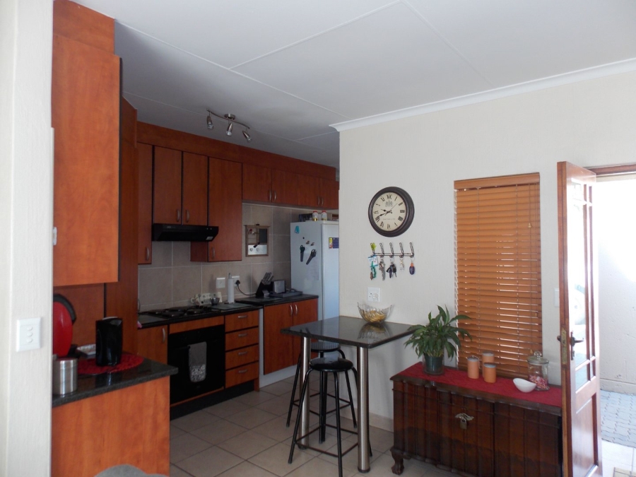 3 Bedroom Property for Sale in Thatchfield Estate Gauteng
