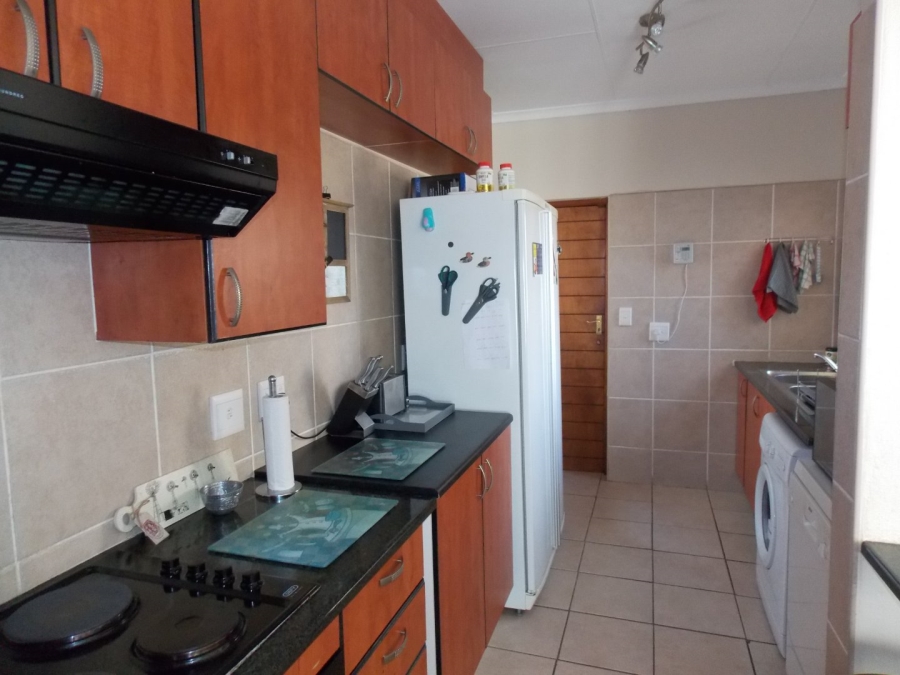 3 Bedroom Property for Sale in Thatchfield Estate Gauteng