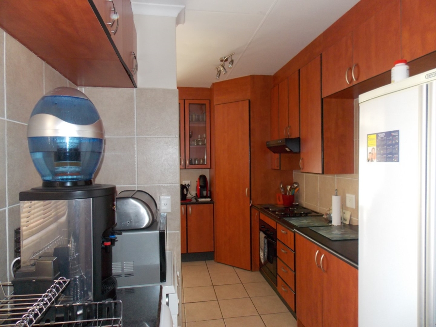 3 Bedroom Property for Sale in Thatchfield Estate Gauteng