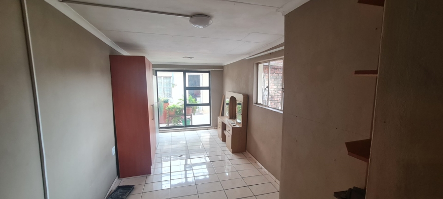 2 Bedroom Property for Sale in Comet Gauteng
