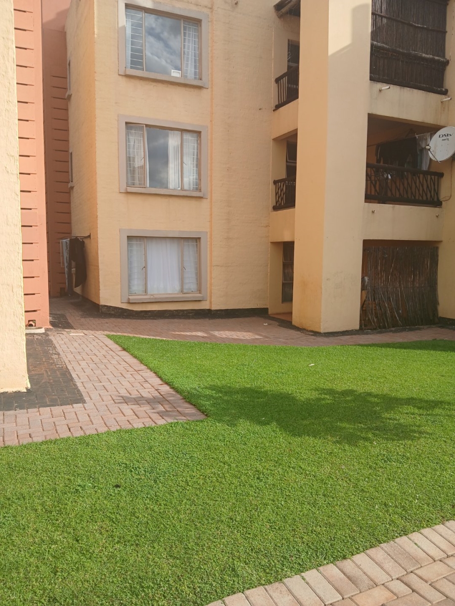 To Let 3 Bedroom Property for Rent in Clubview Gauteng