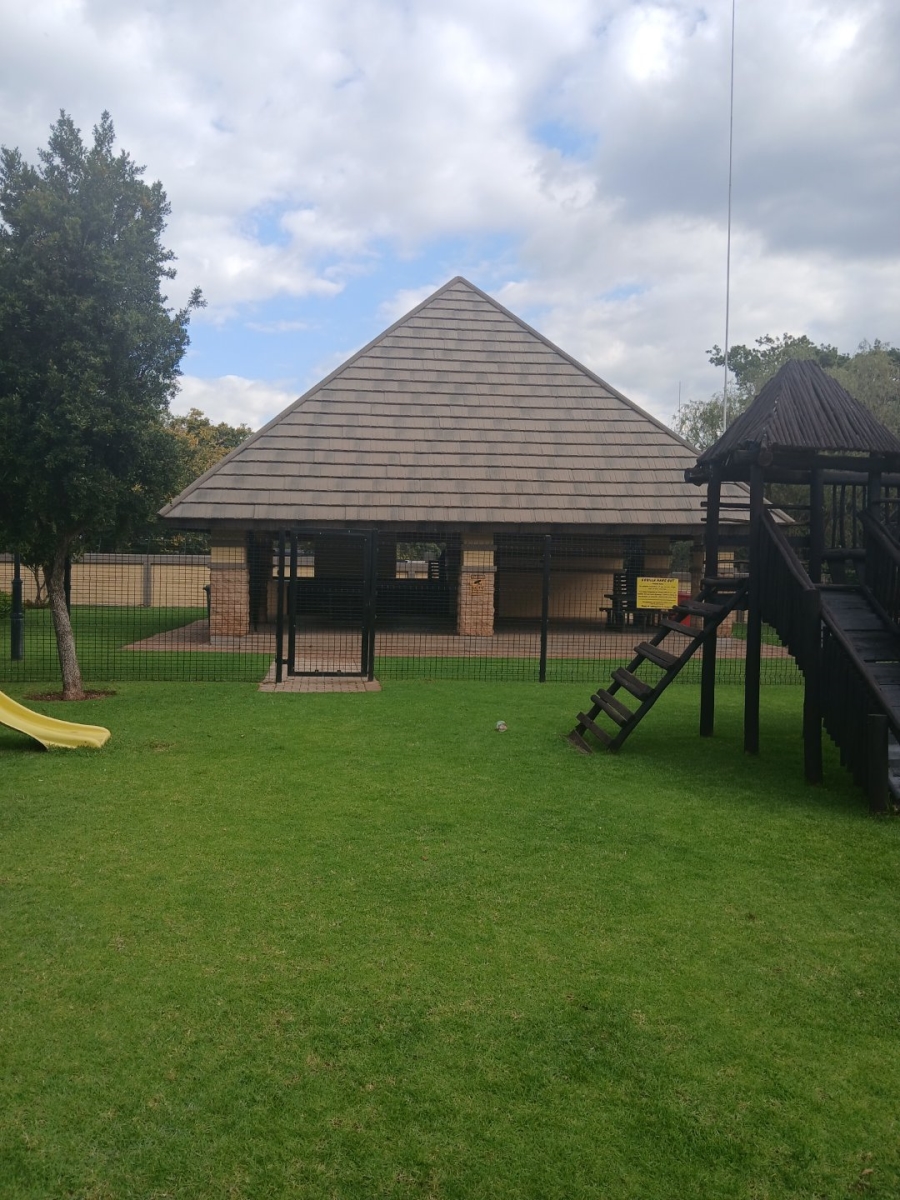 To Let 3 Bedroom Property for Rent in Clubview Gauteng