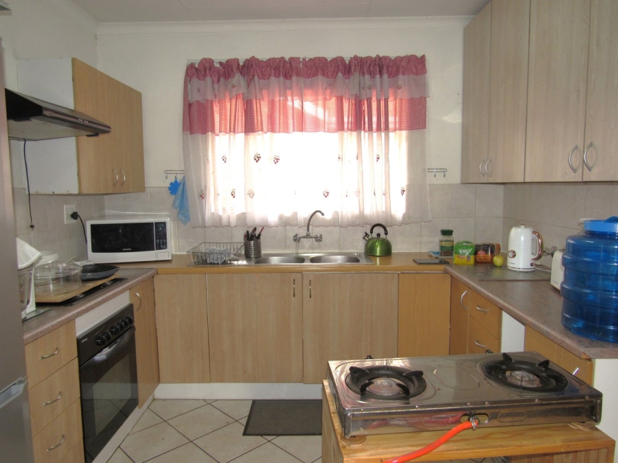 3 Bedroom Property for Sale in Hennopspark Gauteng
