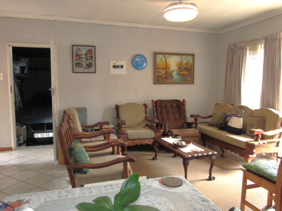 3 Bedroom Property for Sale in Hennopspark Gauteng