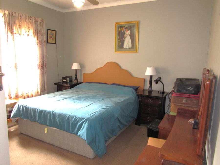 3 Bedroom Property for Sale in Hennopspark Gauteng