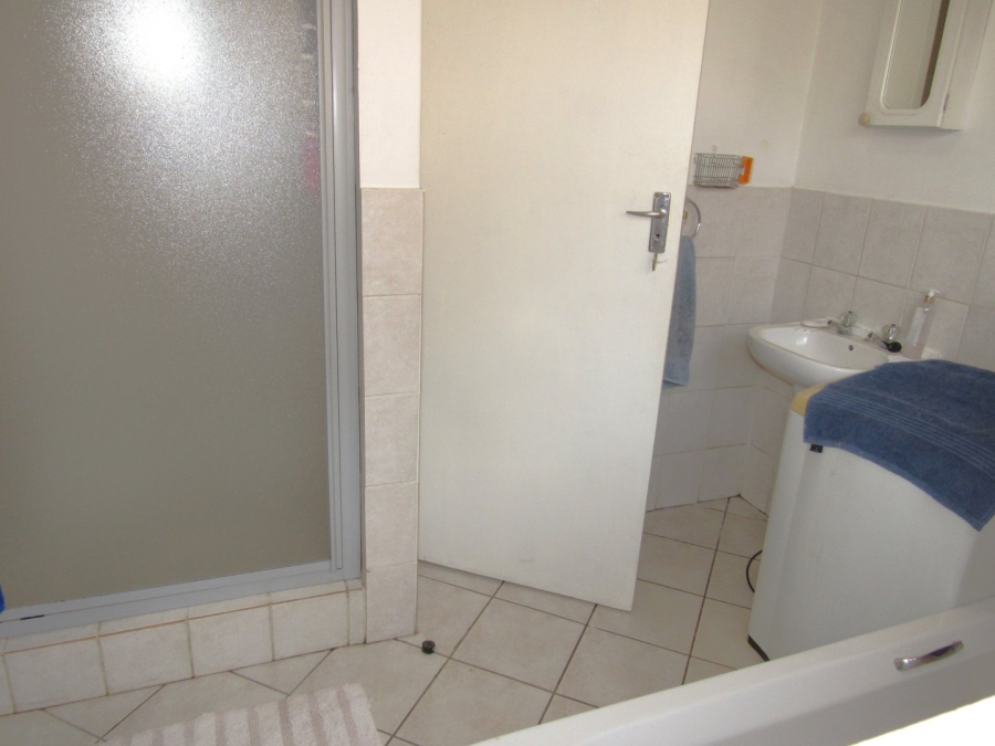 3 Bedroom Property for Sale in Hennopspark Gauteng