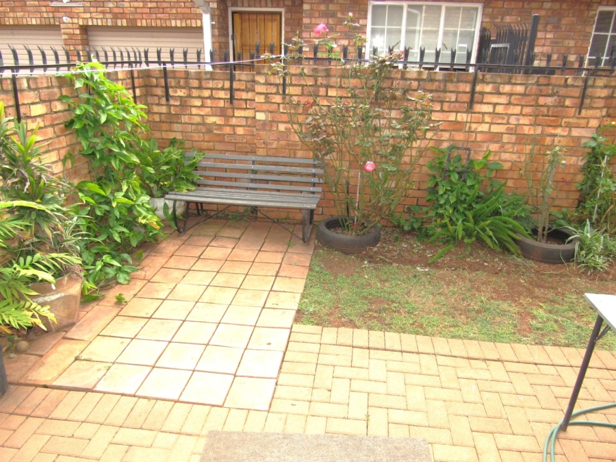 3 Bedroom Property for Sale in Hennopspark Gauteng