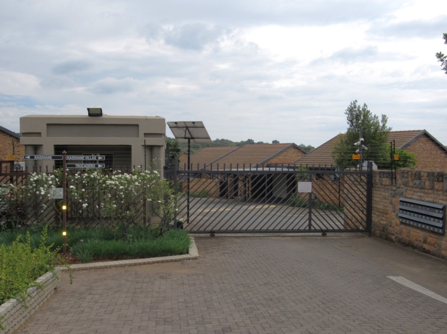 3 Bedroom Property for Sale in Hennopspark Gauteng