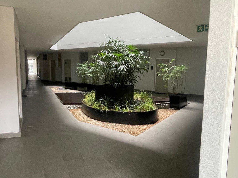 2 Bedroom Property for Sale in Rosebank Gauteng