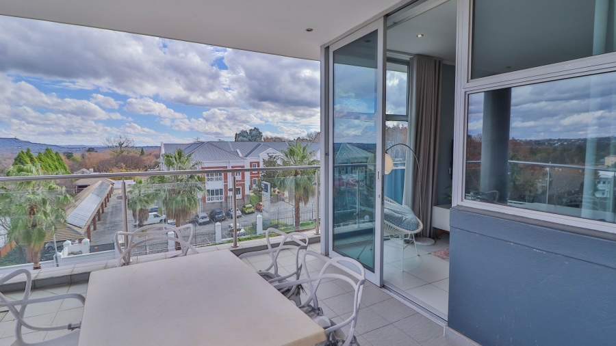 2 Bedroom Property for Sale in Rosebank Gauteng