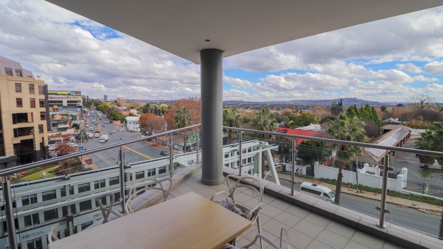 2 Bedroom Property for Sale in Rosebank Gauteng