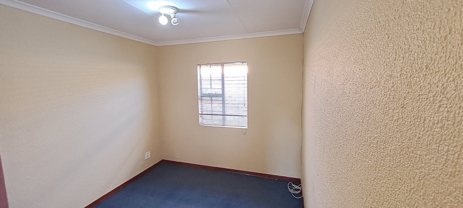 3 Bedroom Property for Sale in Halfway Gardens Gauteng