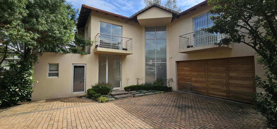 4 Bedroom Property for Sale in Woodmead Gauteng