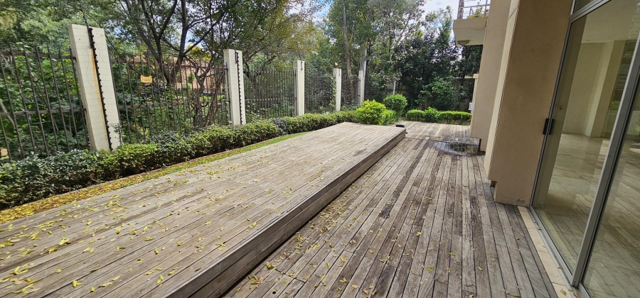 4 Bedroom Property for Sale in Woodmead Gauteng