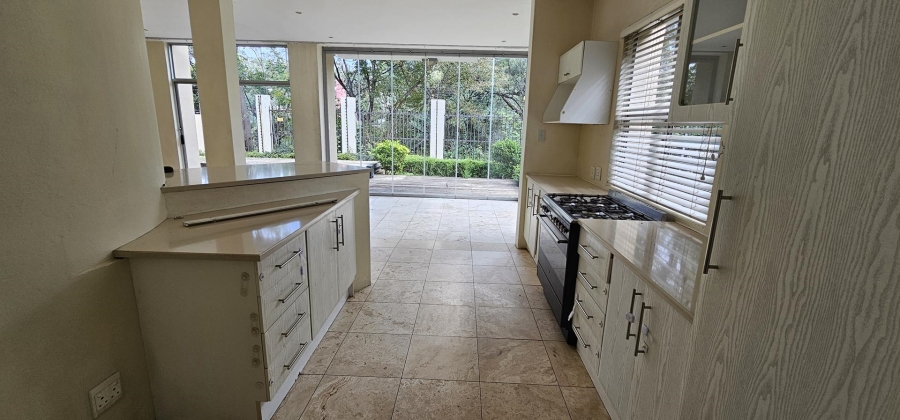 4 Bedroom Property for Sale in Woodmead Gauteng