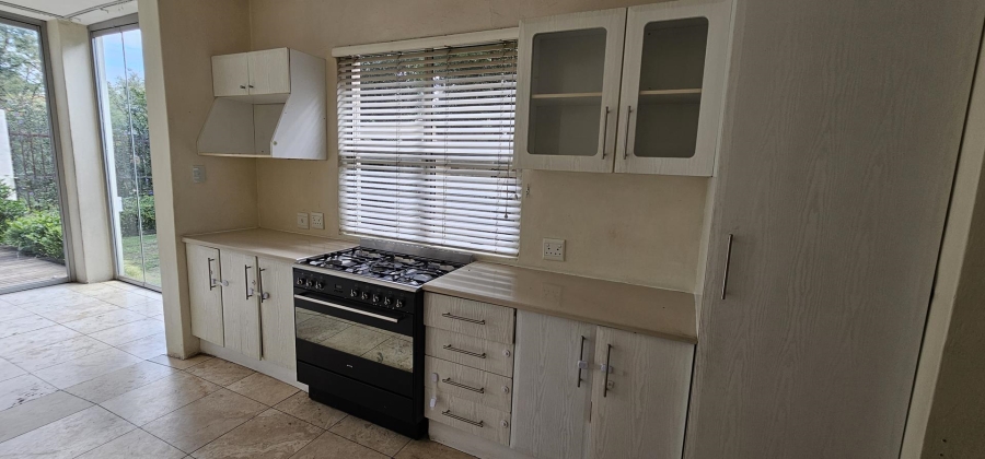 4 Bedroom Property for Sale in Woodmead Gauteng