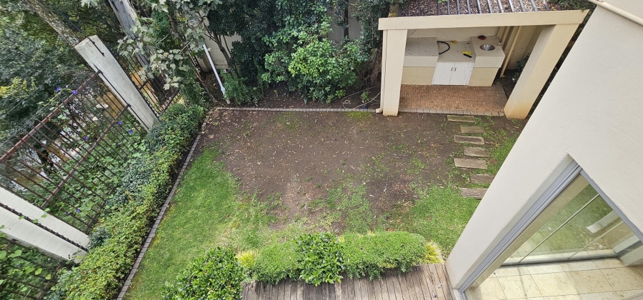 4 Bedroom Property for Sale in Woodmead Gauteng