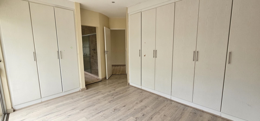 4 Bedroom Property for Sale in Woodmead Gauteng