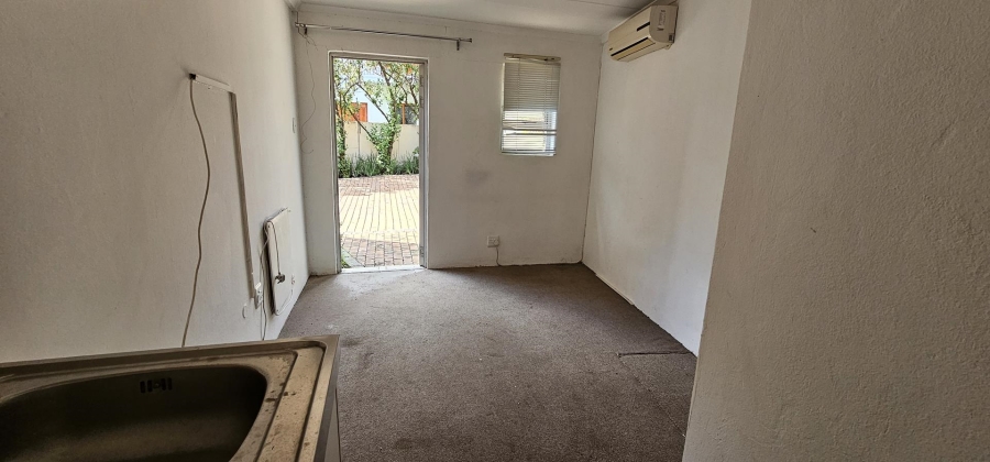 4 Bedroom Property for Sale in Woodmead Gauteng