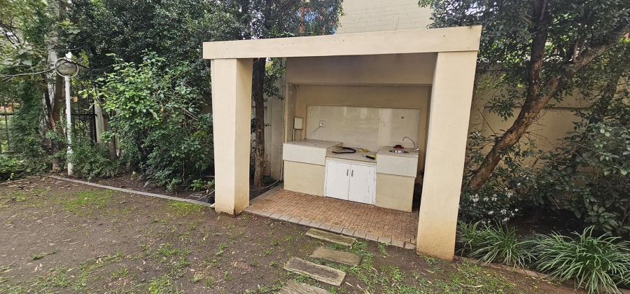 4 Bedroom Property for Sale in Woodmead Gauteng