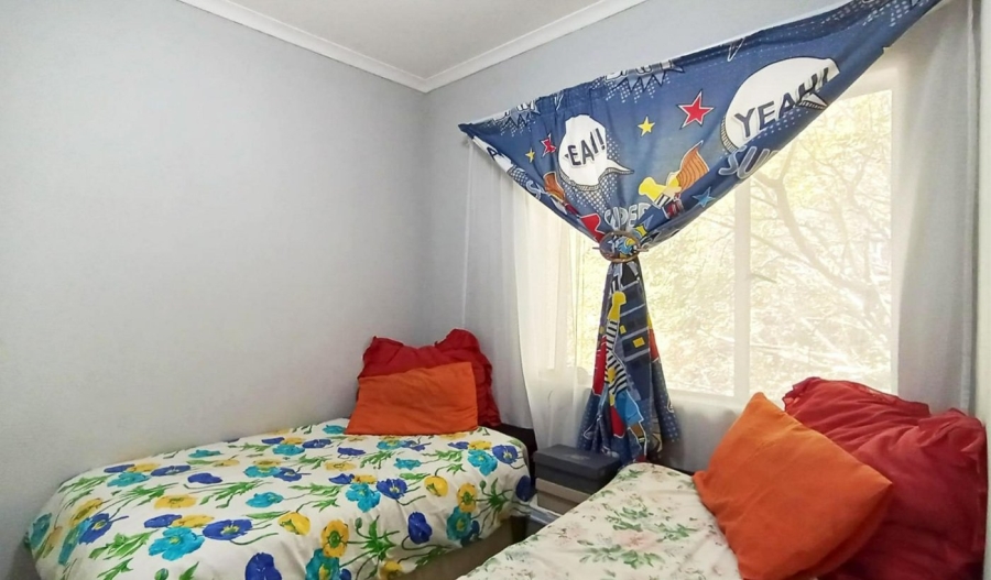 2 Bedroom Property for Sale in La Montagne Gauteng