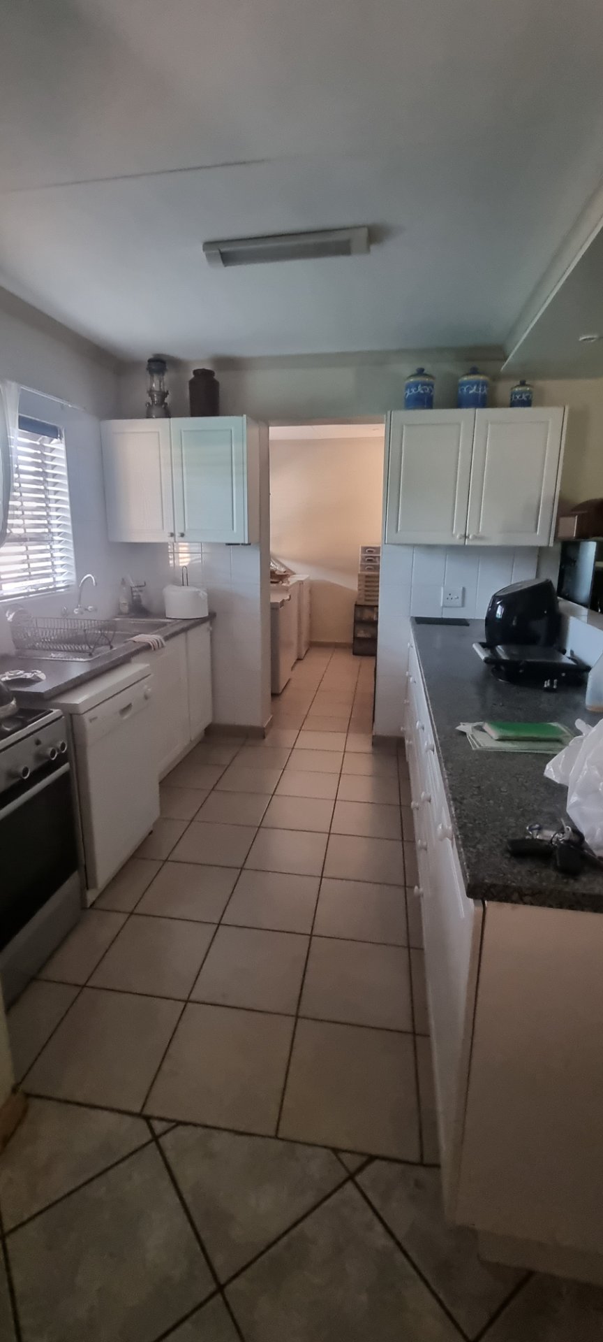 2 Bedroom Property for Sale in Rooihuiskraal North Gauteng