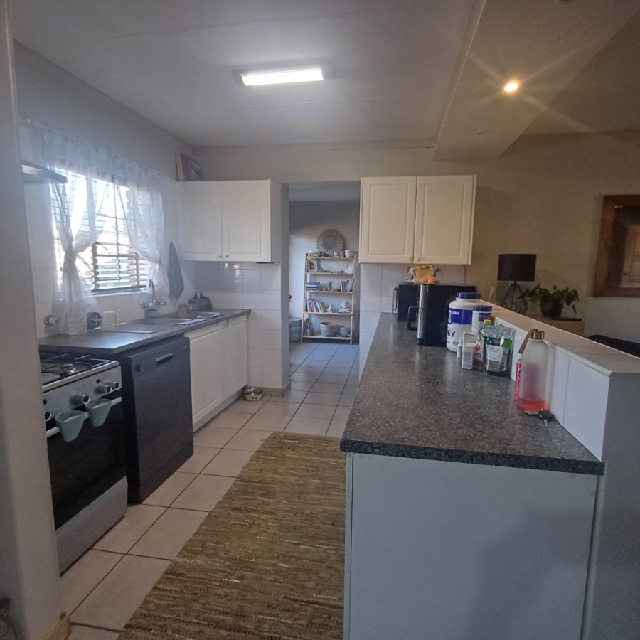 2 Bedroom Property for Sale in Wierdaglen Estate Gauteng