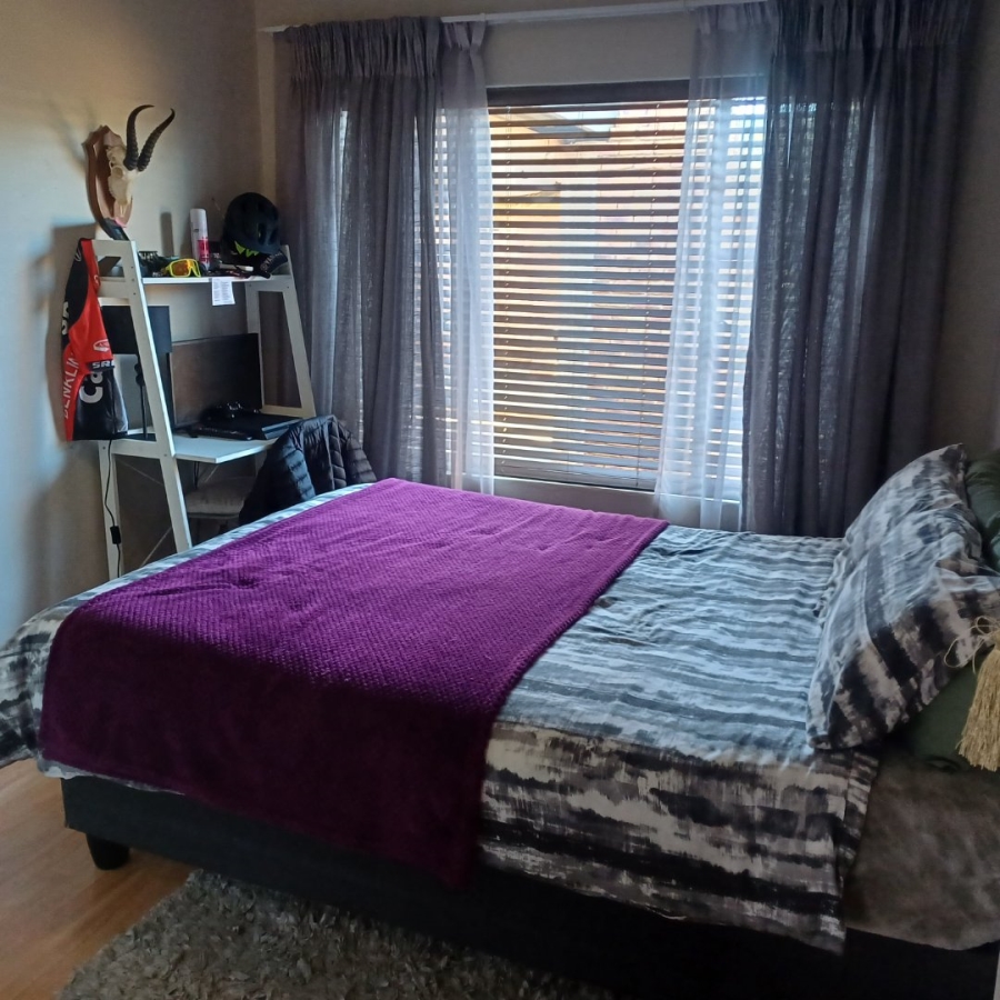 2 Bedroom Property for Sale in Wierdaglen Estate Gauteng