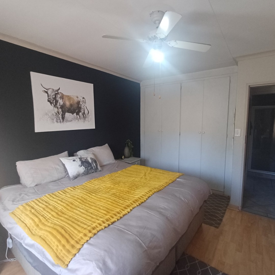 2 Bedroom Property for Sale in Wierdaglen Estate Gauteng