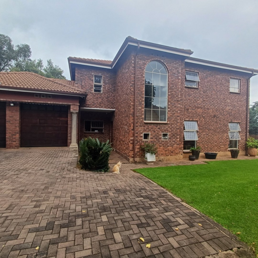 3 Bedroom Property for Sale in Eldoraigne Gauteng