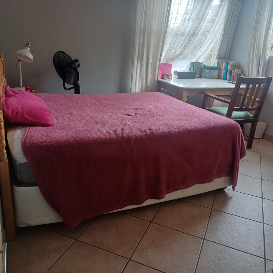 3 Bedroom Property for Sale in Eldoraigne Gauteng