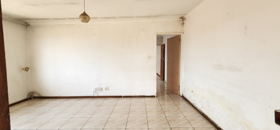 To Let 2 Bedroom Property for Rent in Laudium Gauteng
