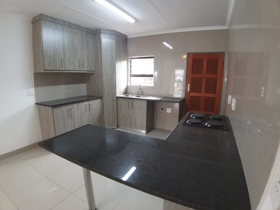 13 Bedroom Property for Sale in Erasmia Gauteng