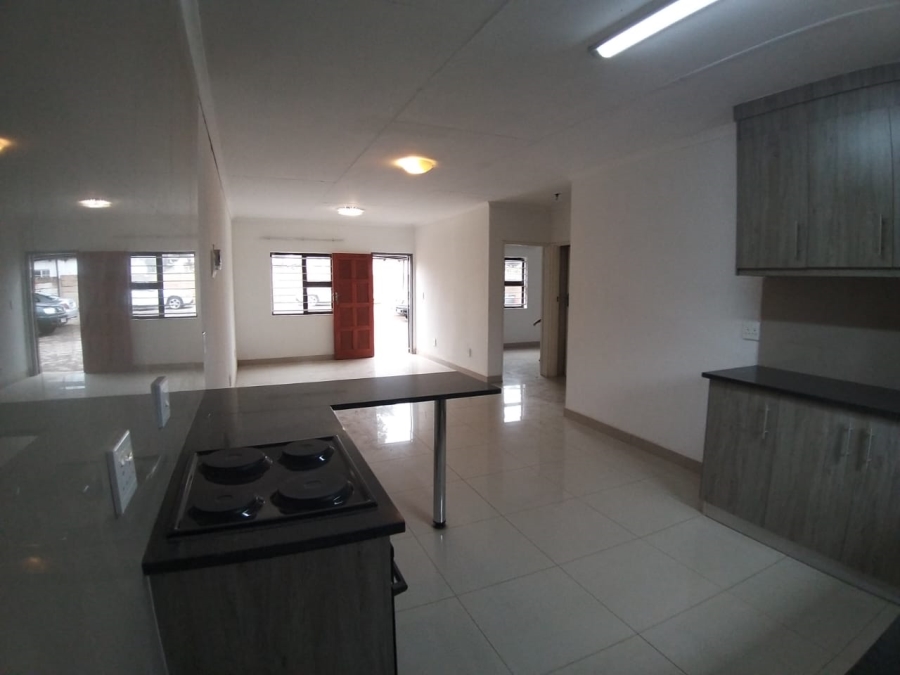 13 Bedroom Property for Sale in Erasmia Gauteng