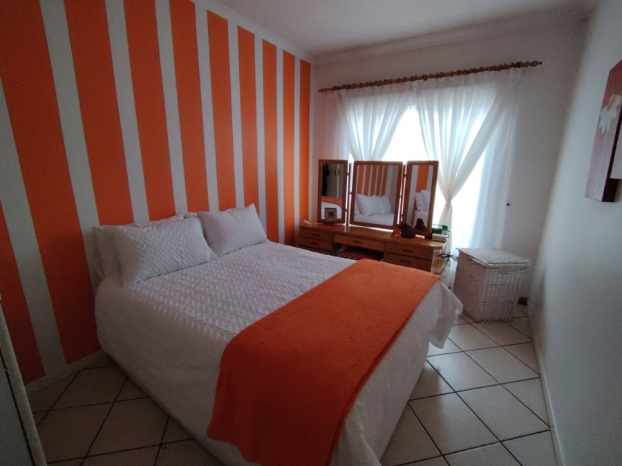 2 Bedroom Property for Sale in Stone Ridge Gauteng