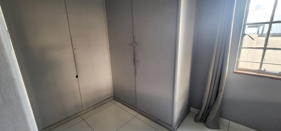  Bedroom Property for Sale in Erasmia Gauteng