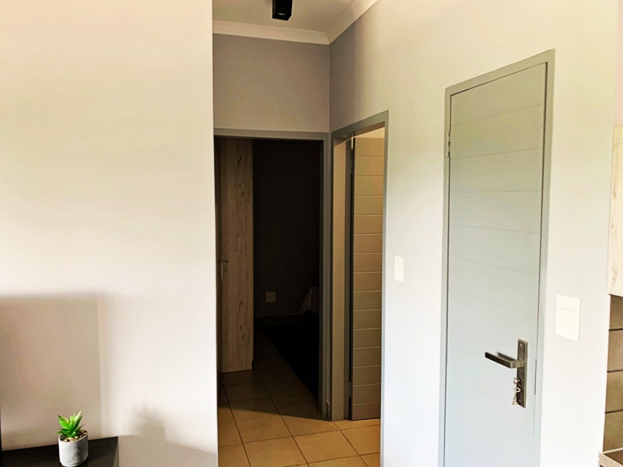 2 Bedroom Property for Sale in Annlin Gauteng