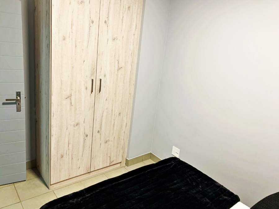 2 Bedroom Property for Sale in Annlin Gauteng
