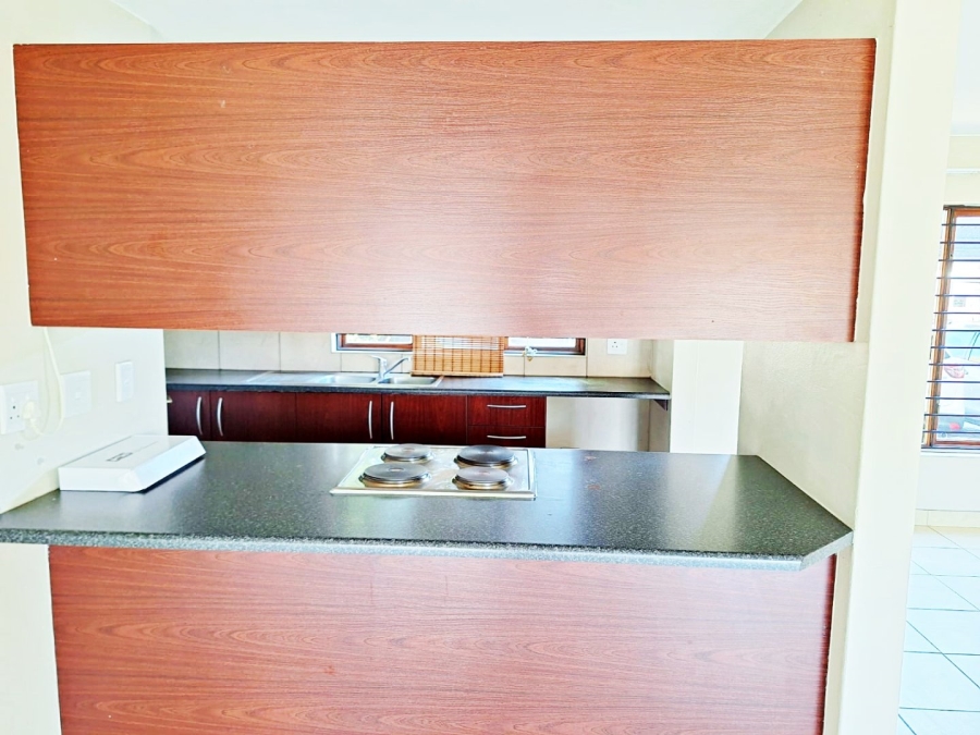 2 Bedroom Property for Sale in Vorna Valley Gauteng