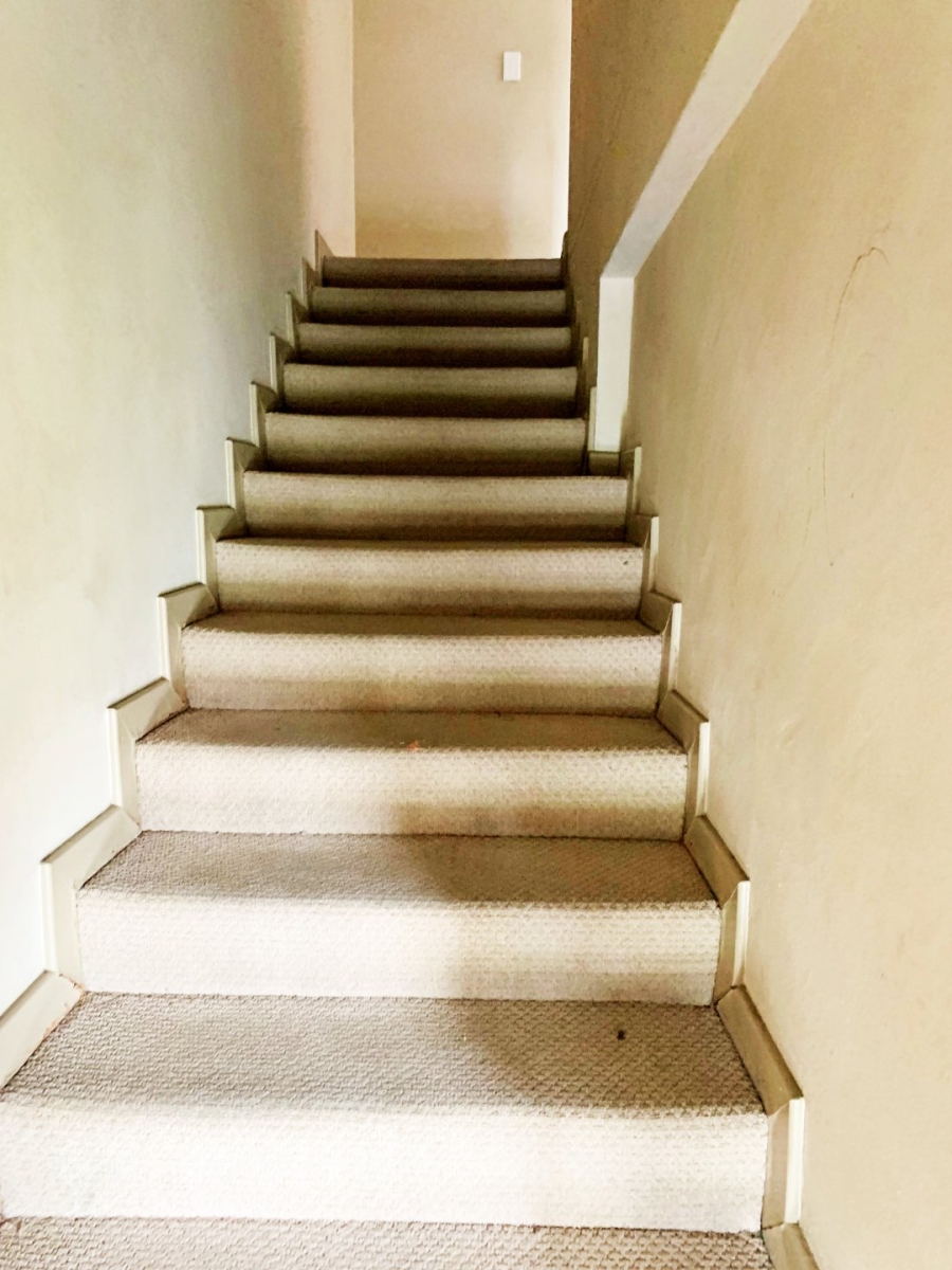 2 Bedroom Property for Sale in Vorna Valley Gauteng
