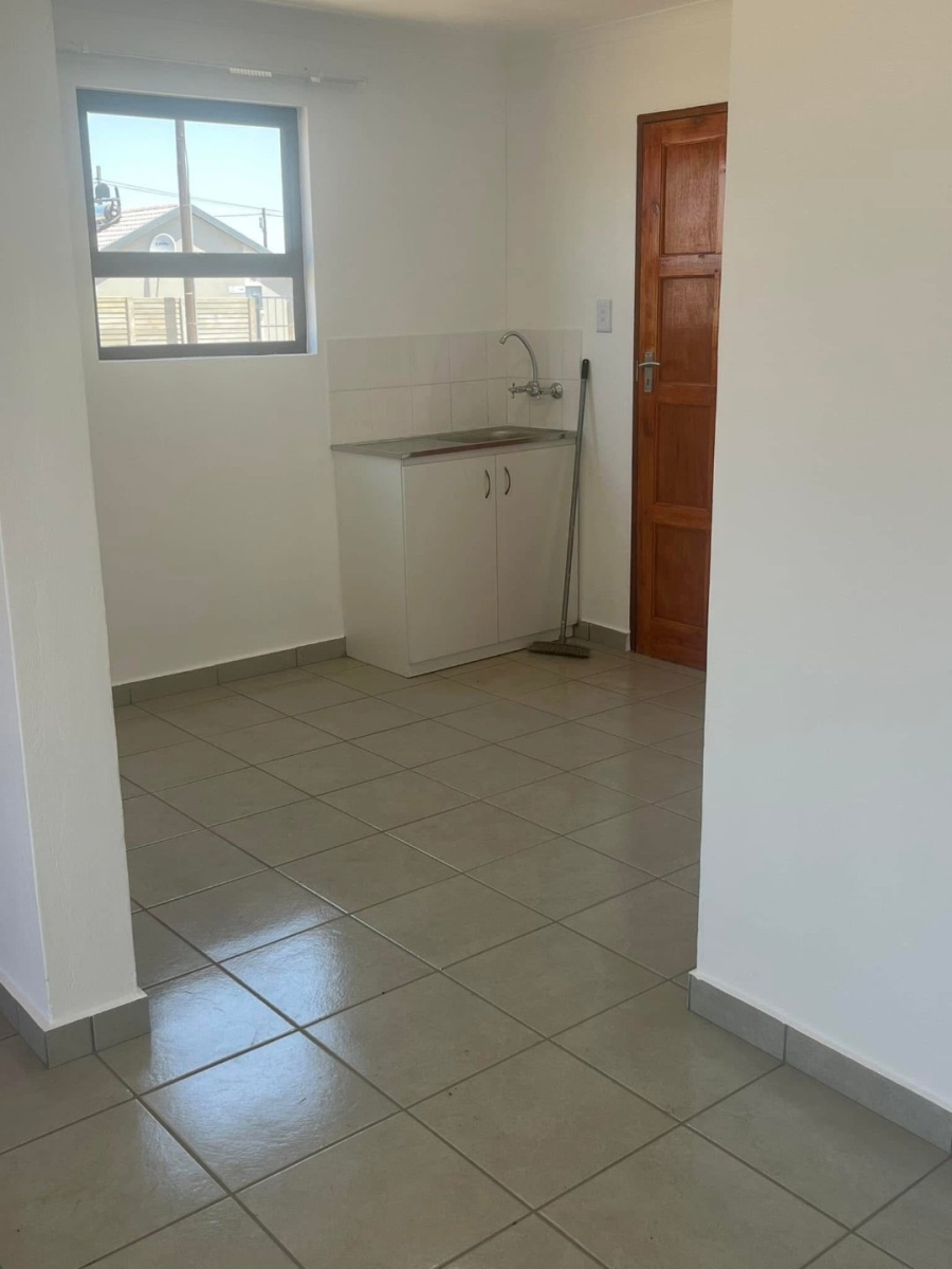 3 Bedroom Property for Sale in Crystal Park Gauteng