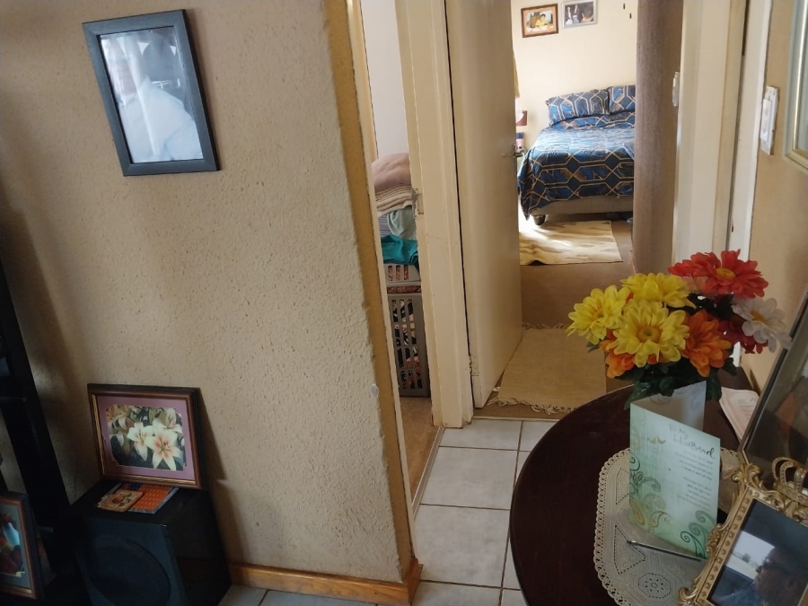 2 Bedroom Property for Sale in The Orchards Gauteng