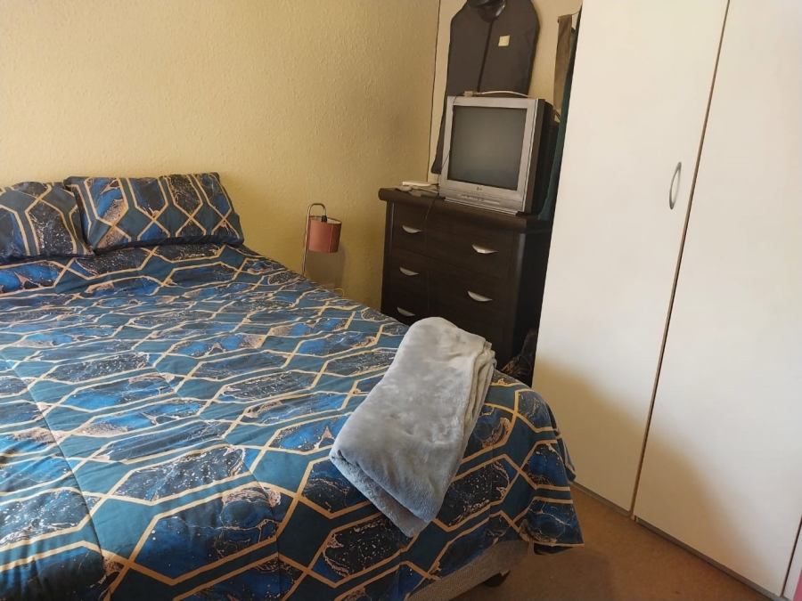 2 Bedroom Property for Sale in The Orchards Gauteng