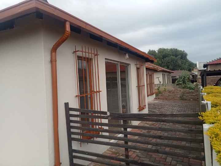 3 Bedroom Property for Sale in The Orchards Gauteng