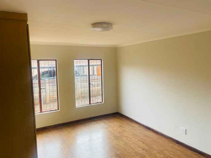 3 Bedroom Property for Sale in The Orchards Gauteng