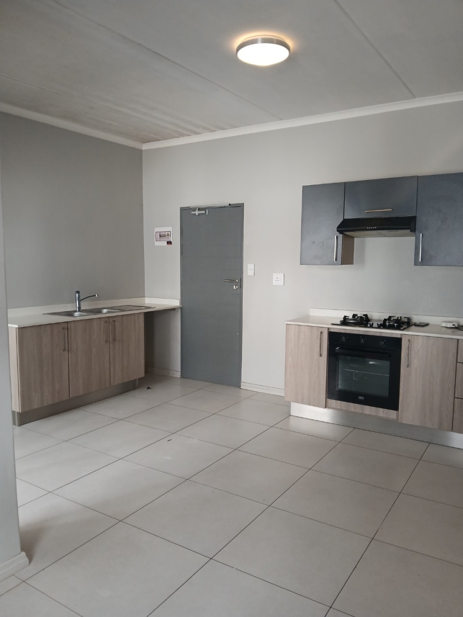1 Bedroom Property for Sale in Carlswald Gauteng
