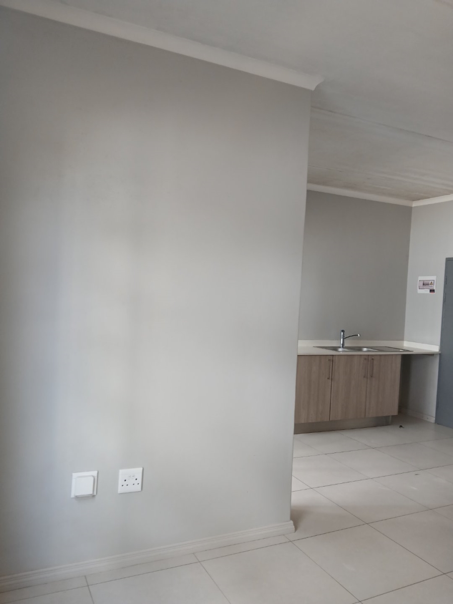 1 Bedroom Property for Sale in Carlswald Gauteng
