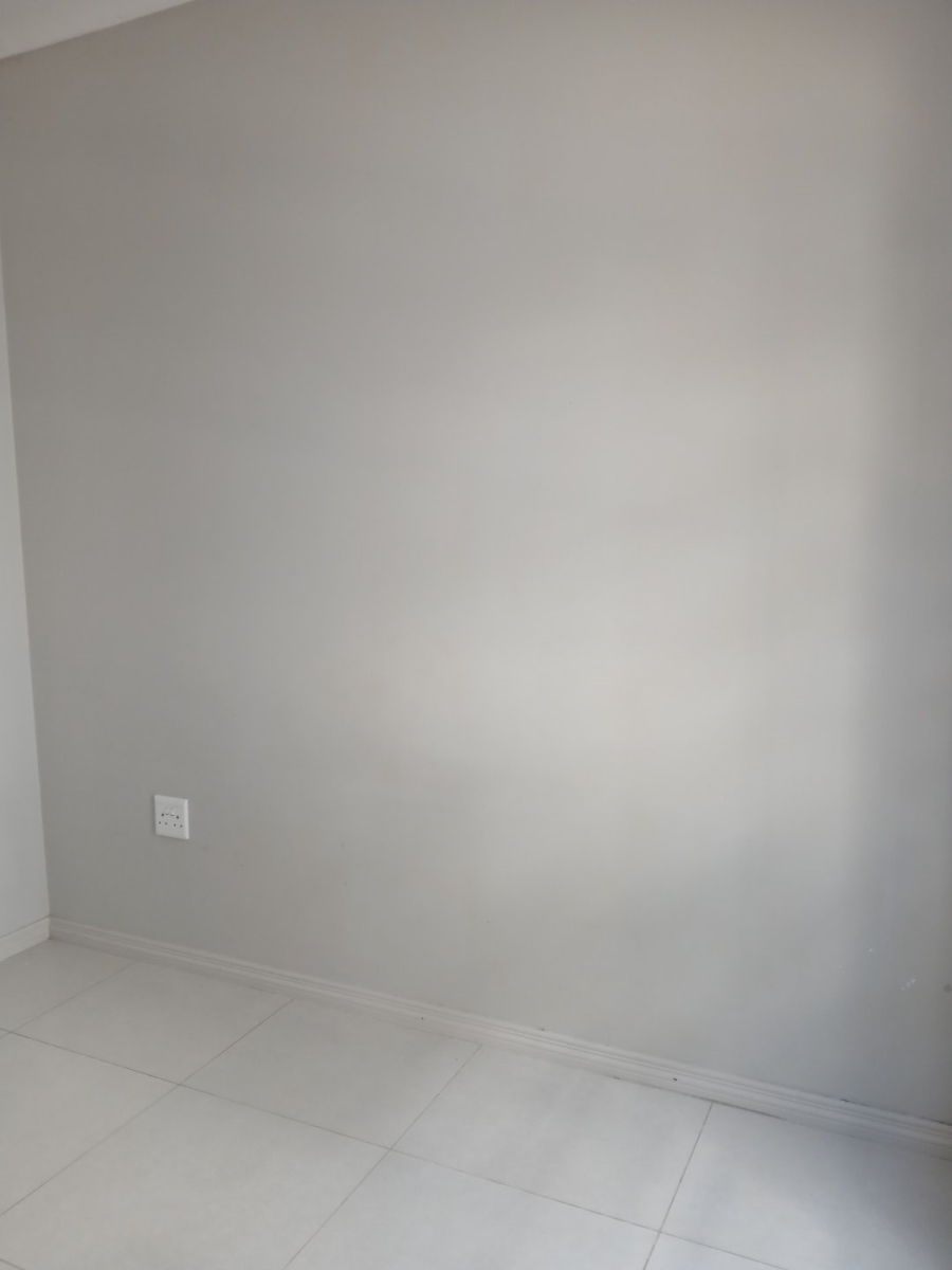 1 Bedroom Property for Sale in Carlswald Gauteng