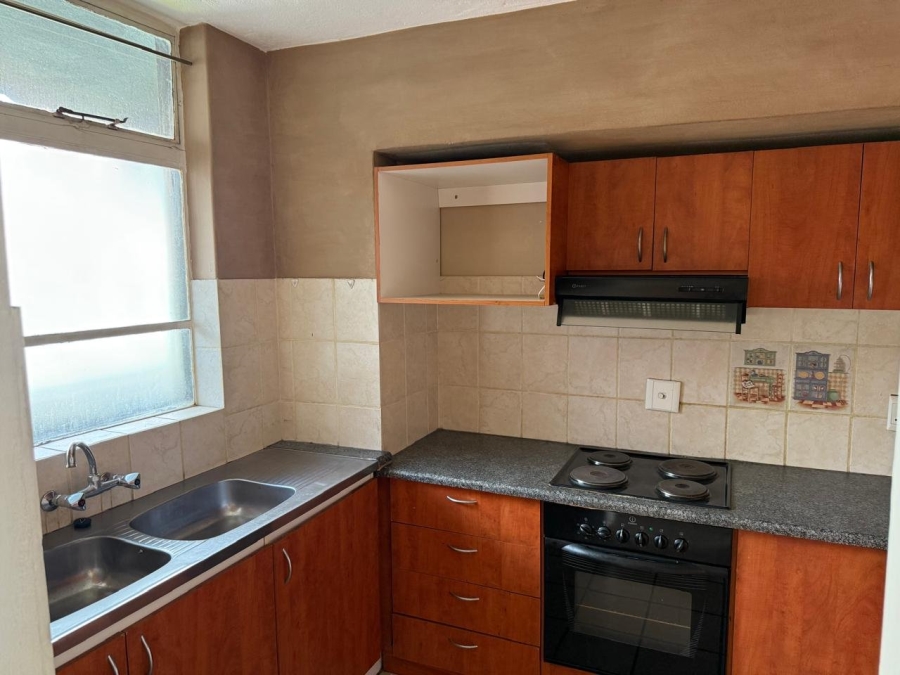 2 Bedroom Property for Sale in Valhalla Gauteng