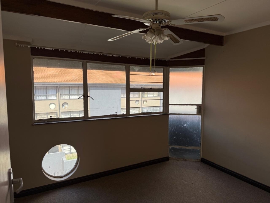 2 Bedroom Property for Sale in Valhalla Gauteng